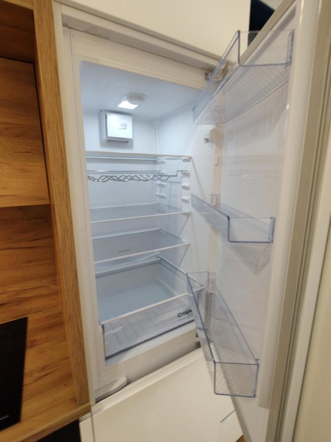 Uroczy Apartament Z Miejscem Na Auto W Garazu Apartamento Varsóvia Exterior foto